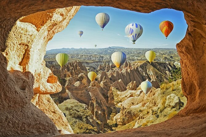 Watching Balloons on Cappadocia Sky(People Have Fear of Heights) - The group size and vehicle matter