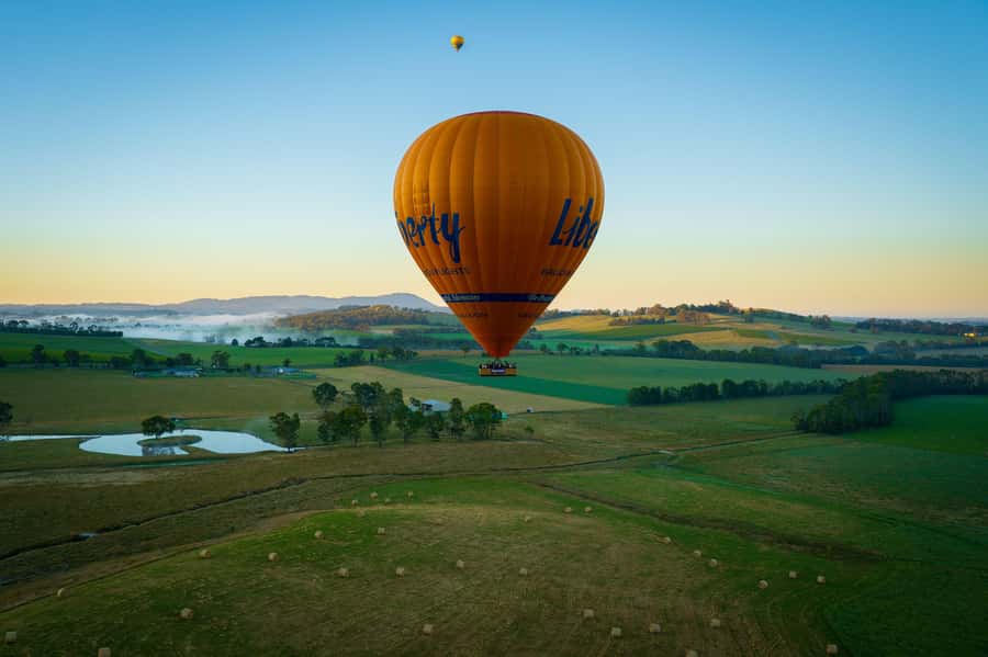 Yarra Valley: Balloon Flight with Breakfast - Key points at a glance