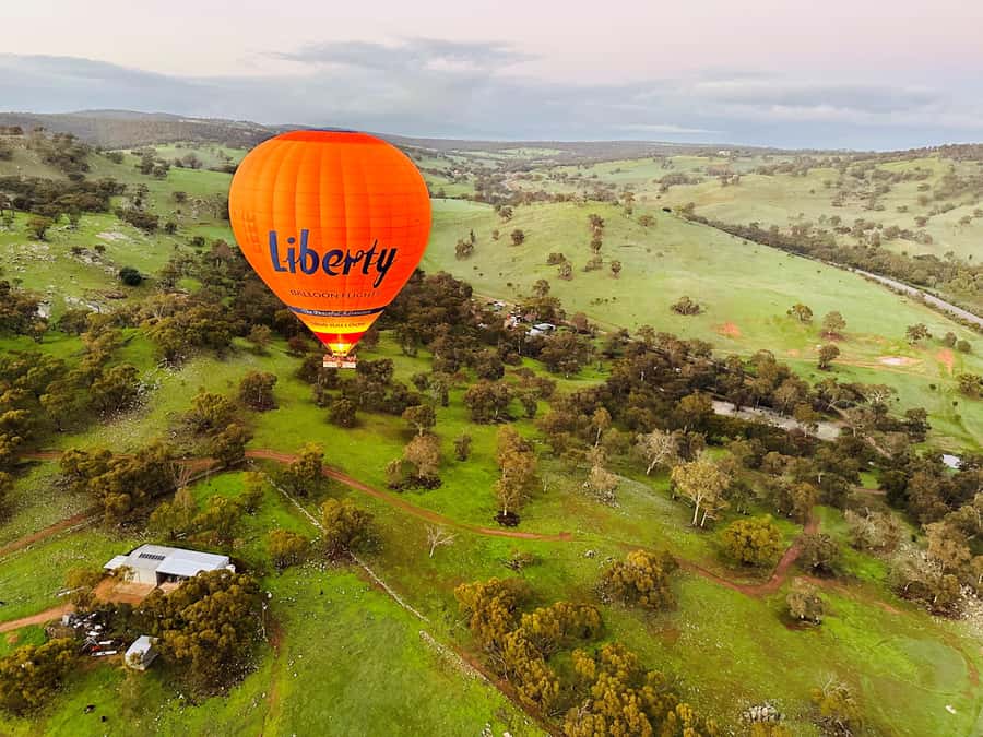 Yarra Valley: Balloon Flight with Breakfast - Why a Yarra Valley balloon flight is special