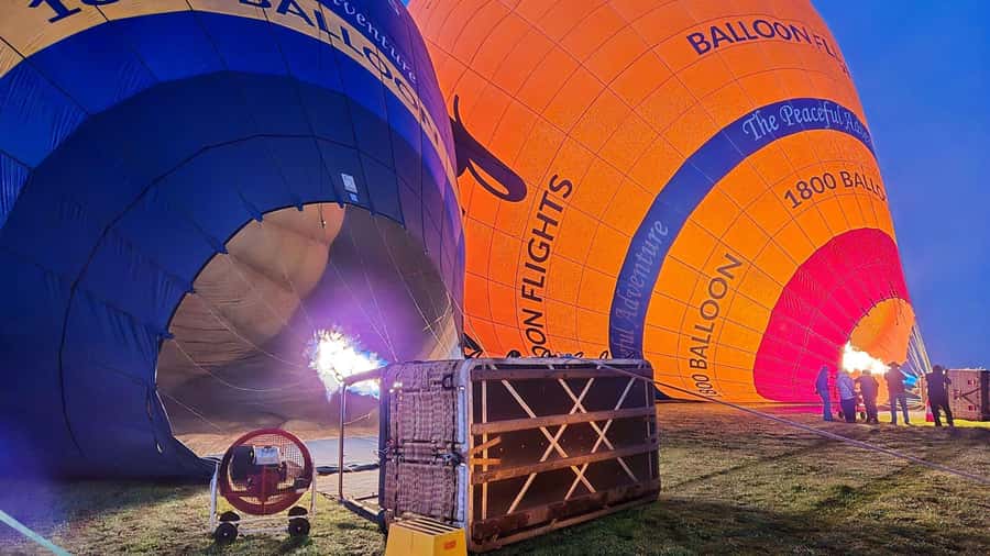 Yarra Valley: Balloon Flight with Breakfast - Preparing the balloon and choosing the launch site