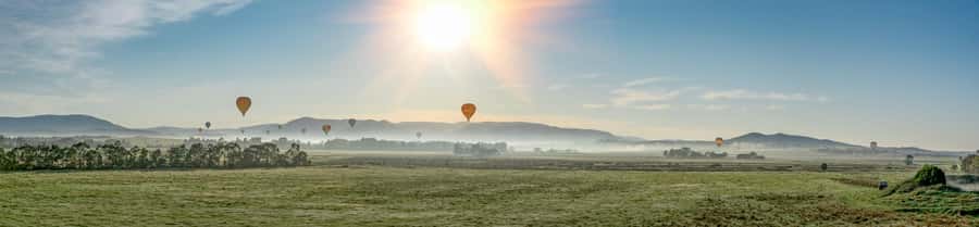 Yarra Valley: Hot Air Balloon Experience with Breakfast - A gentle rise above vineyards and the Yarra River