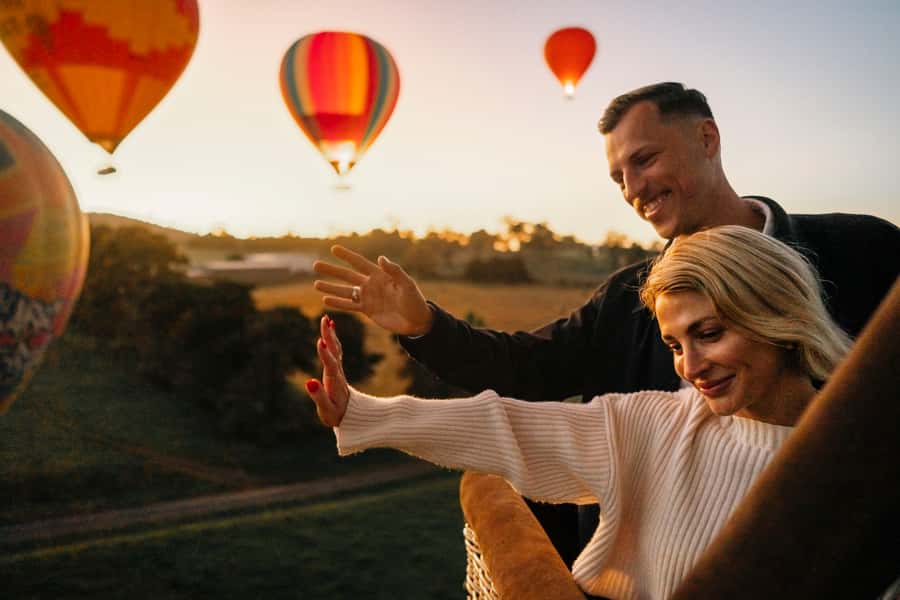 Yarra Valley: Hot Air Balloon with Breakfast & CBD Transfers - A sunrise flight above Victoria’s wine country